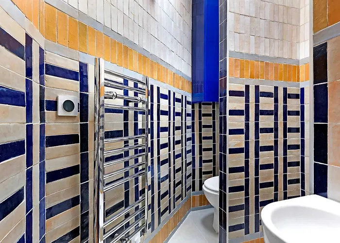 Elegant Pres De Montmartre Et Sacre-coeur *