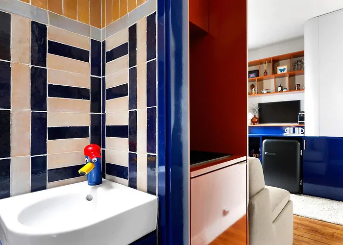 Elegant Pres De Montmartre Et Sacre-coeur * París